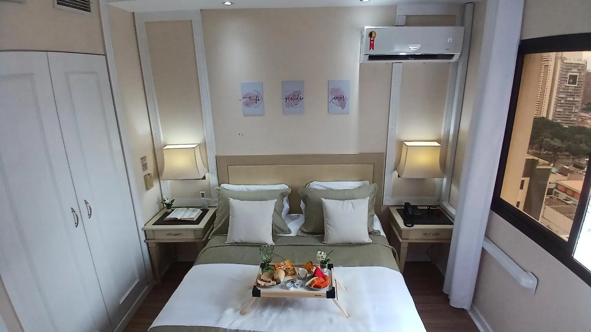 Apartment Flat Completo Em Hotel 4 Estrelas No Jardins! Com Piscina, Jacuzzi, Sauna E Academia! Sao Paulo Brazil